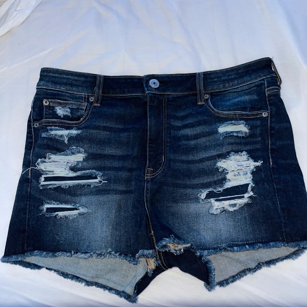American Eagle Outfitters Hi-Rise Shortie